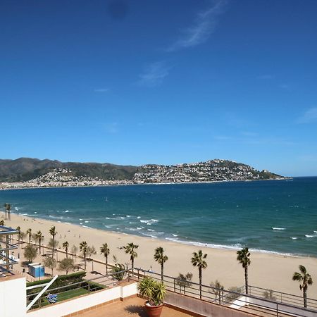 Tenis Sol Levante 9 โรเซส ภายนอก รูปภาพ